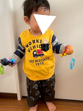 「男の子ベビー」｜「アイテム（スウェット）」を使った、𝚖𝚒𝚣𝚞☻︎　  さん（キッズ・70cm）の秋コーディネート