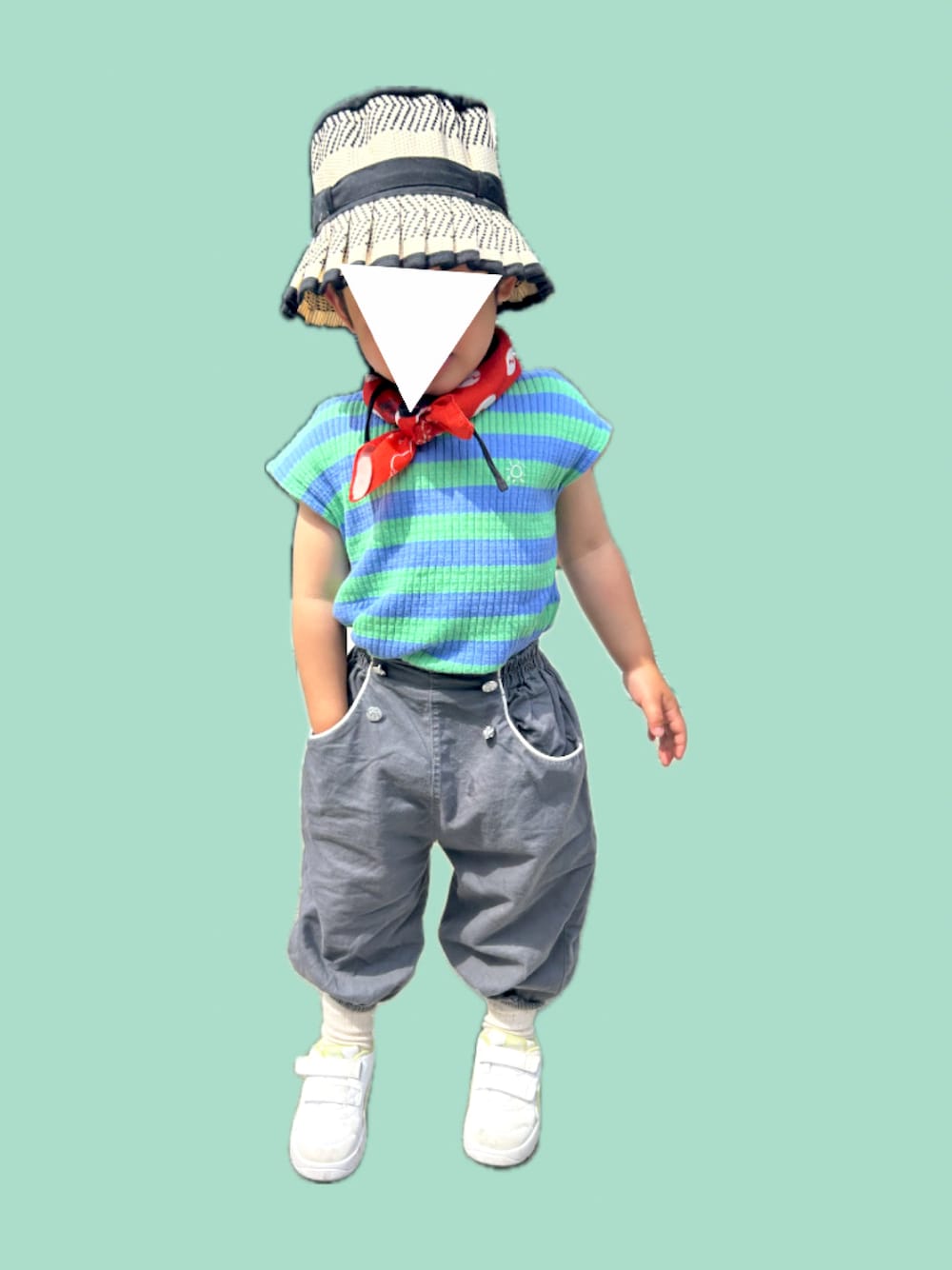 「韓国子供服、休日スタイル、キッズファッション、男の子コーデ、むすこーで、こどもコーデ、男の子、キッズコーデ、ZARA、3歳、3歳8ヶ月、3歳男の子、バンダナ、バースデイ、ボーダー」｜「ZARAのアイテム（Tシャツ/カットソー、グリーン系）」を使った、𝚖𝚒𝚣𝚞☻︎　  さん（キッズ・90cm）の春コーディネートの1枚目の写真