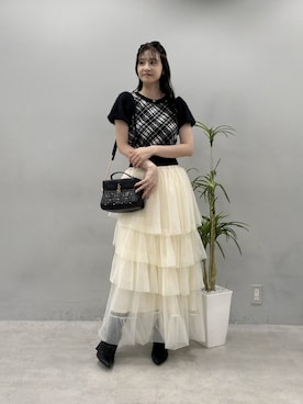 「one after another NICE CLAUP(ワンアフターアナザーナイスクラップ)の前後2way袖フェザー半袖ニット(ニット/セーター、ブラック系)」を使った、Megumi❤︎さん(レディース・165cm)の夏コーディネート