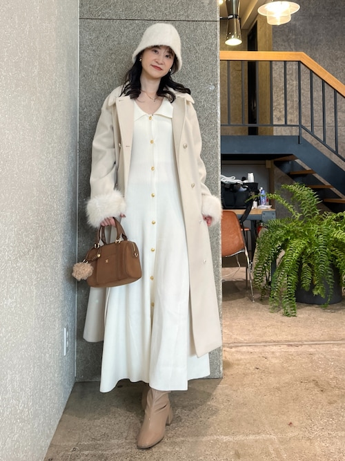 HolidayCollection】フェイクファー付きロングコート（チェスター