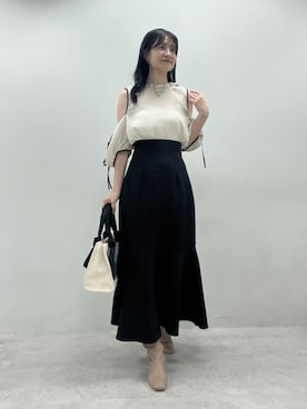「マーメイドスカート」｜「アイテム（シャツ/ブラウス）」を使った、Megumi❤︎さん（レディース・165cm）の秋コーディネート