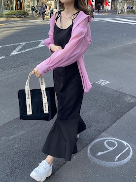 「GRL（グレイル）のアイテム（スニーカー）」を使った、Megumi❤︎さん（レディース・165cm）の春コーディネート