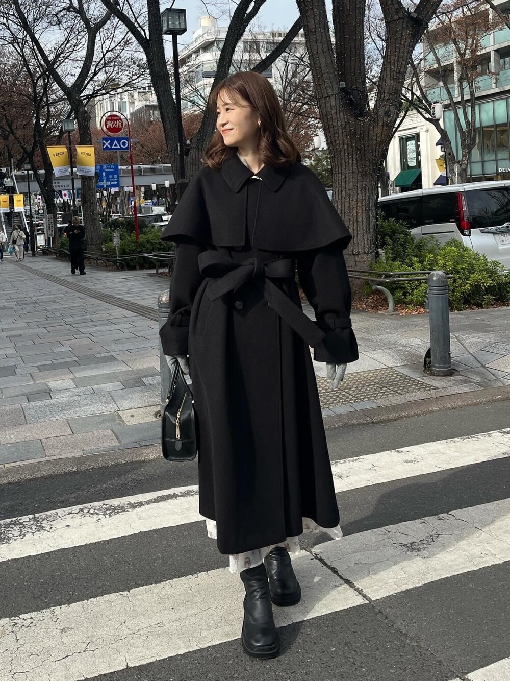 FENDE マントコート 有り難かっ 