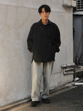 「shiun（シウン）のアイテム（パンツ）」を使った、わむう_wamuさん（メンズ・164cm）の冬コーディネート