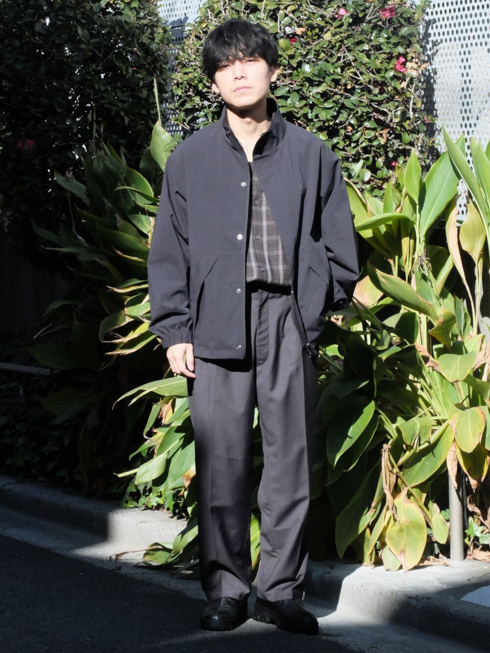 「shiunのTECH BLOUSON（ブルゾン、ブラック系）」を使った、わむう_wamuさん（メンズ・164cm）の冬コーディネートの1枚目の写真