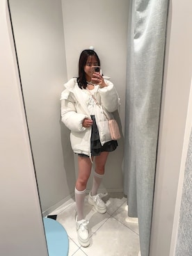 「アイテム（ダウンジャケット/コート）」を使った、akaneさん（レディース・167cm）の秋コーディネート