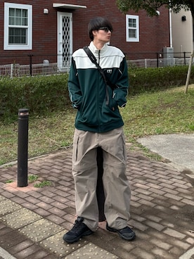 「molk（モルク）のアイテム」を使った、亮.さん（メンズ・180cm）の春コーディネート