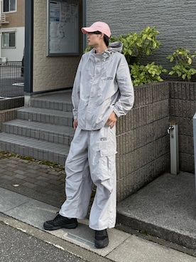「kutir（クティール）のアイテム（トップス）」を使った、亮.さん（メンズ・180cm）の春コーディネート