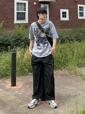 「1993STUDIO（1993スタジオ）のアイテム（カーゴパンツ、ブラック系）」を使った、亮.さん（メンズ・180cm）の夏コーディネート