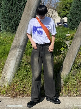 「FOLLOW（フォロー）のアイテム」を使った、亮.さん（メンズ・180cm）の春コーディネート