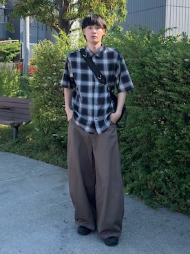 「CIYOT（シヨウト）のアイテム」を使った、亮.さん（メンズ・180cm）の春コーディネート