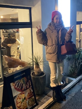 「ニットキャップ」｜「アイテム（ダウンジャケット/コート）」を使った、ぺこさん（レディース・156cm）の冬コーディネート