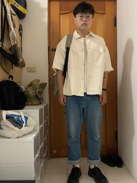 Vik Zhangさんのコーディネート