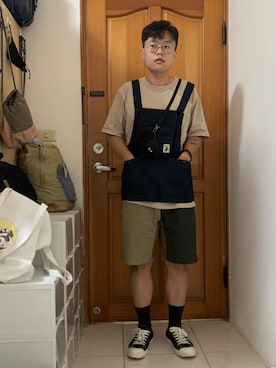 「アイテム（コインケース）」を使った、Vik Zhangさん（メンズ・168cm）の夏コーディネート