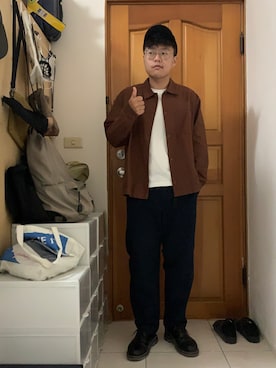 Vik Zhangさんのコーディネート