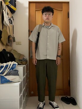 Vik Zhangさんのコーディネート