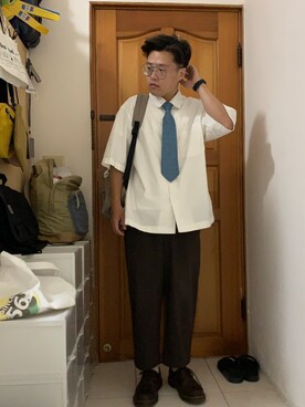 Vik Zhangさんのコーディネート