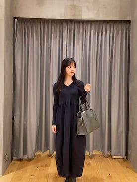 「アイテム（ボストンバッグ、グレー系）」を使った、aさん（レディース・163cm）の秋コーディネート
