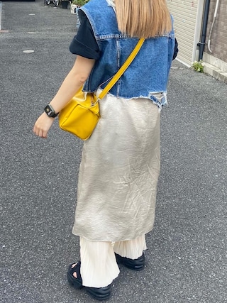 PERVERZEのデニムジャケットを使った人気ファッション