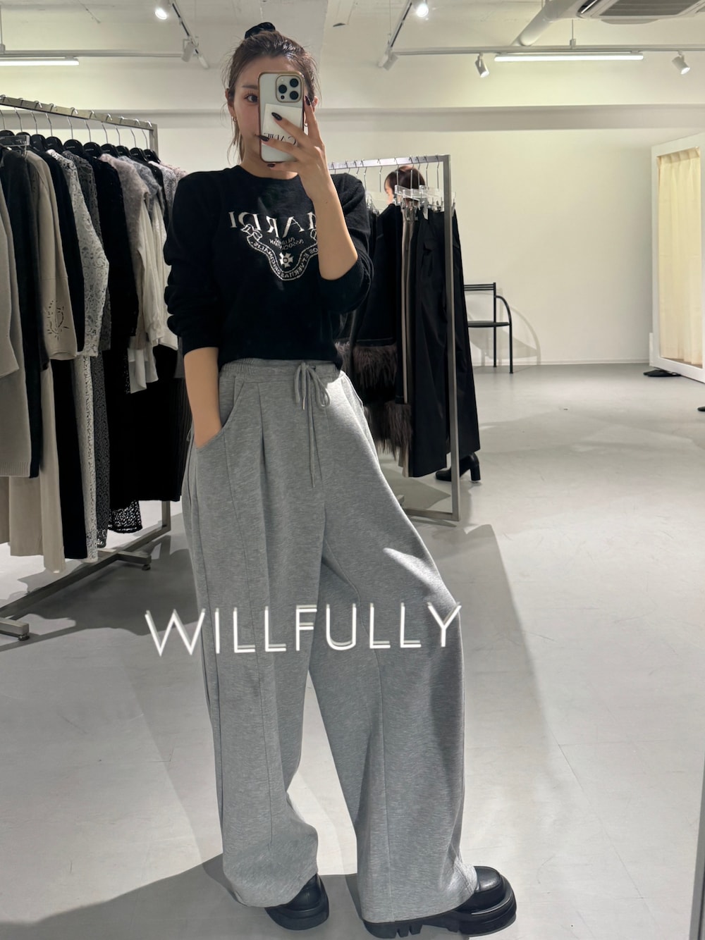 ウィルフリー willfully ロゴタグスウェット ウィルフリー willfully ロゴタグスウェット