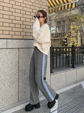 「GRL（グレイル）のアイテム（スウェット）」を使った、miwoさん（レディース・154cm）の冬コーディネート
