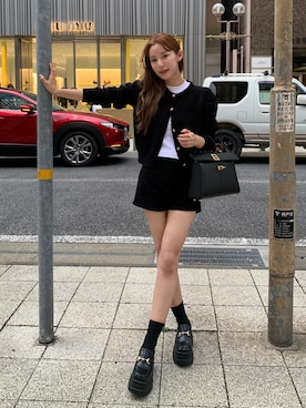 「アイテム（ローファー）」を使った、miwoさん（レディース・154cm）の秋コーディネート