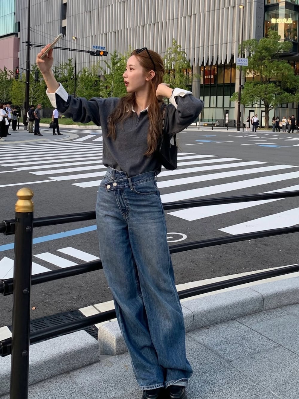 MOUSSY（マウジー）の「CROSS WAIST WIDE STRAIGHT/クロスウエスト