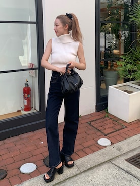 「タートルネック」｜「アイテム（サンダル）」を使った、miwoさん（レディース・154cm）の秋コーディネート