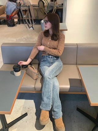 「GRL(グレイル)のデニムフレアパンツ(デニムパンツ)」を使った、miwoさん(レディース・154cm)の冬コーディネート