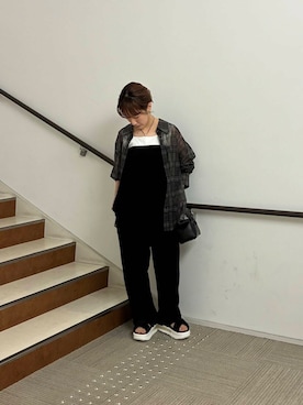 「URBAN RESEARCH（アーバンリサーチ）のアイテム（オールインワン・サロペット）」を使った、夏海さん（レディース・153cm）の夏コーディネート