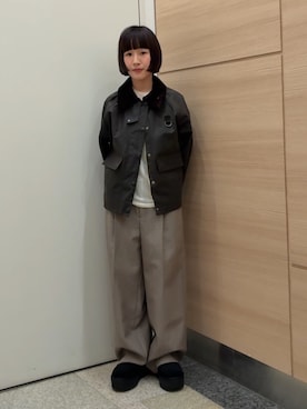 「アイテム（テーラードジャケット）」を使った、夏海さん（レディース・153cm）の冬コーディネート