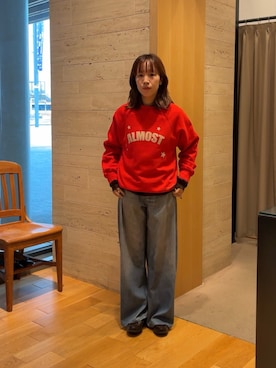 「URBAN RESEARCH（アーバンリサーチ）のTeya　Almost Sweat（スウェット）」を使った、夏海さん（レディース・153cm）の秋コーディネート