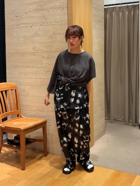 「LAATO（ラート）のアイテム」を使った、夏海さん（レディース・153cm）の夏コーディネート