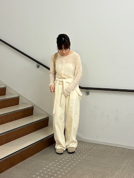 「アイテム（ストール/ショール）」を使った、夏海さん（レディース・153cm）の秋コーディネート