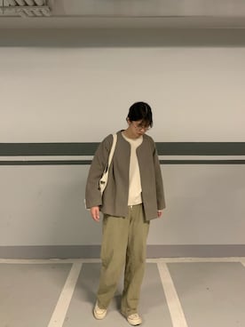 「studio CLIP（スタディオクリップ）のアイテム（ノーカラーコート）」を使った、詹沾 1jieさん（レディース・165cm）の秋コーディネート
