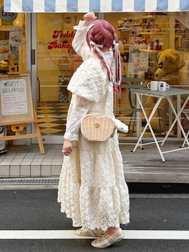 「アイテム（バレエシューズ）」を使った、み ゃ ー ゆさん（レディース・155cm）の秋コーディネート