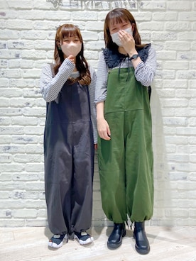 「ゆるパンツ」｜「アイテム（オールインワン・サロペット）」を使った、かとういおりさん（レディース・153cm）の秋コーディネート