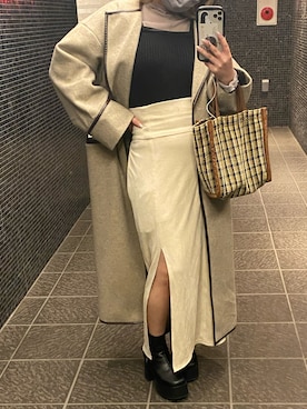 「厚底」｜「アイテム（ノーカラーコート）」を使った、ばたさん（レディース・151cm）の冬コーディネート