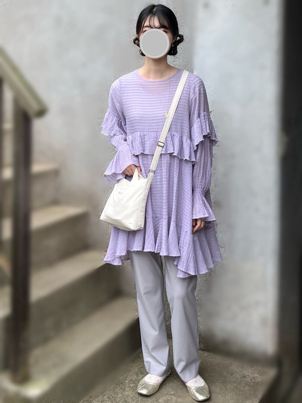 「お出かけコーデ、大人ガーリー、卑弥呼ヘア、卑弥呼様、ヘアアレンジ、きらきらシューズ、ふりふり、プチプラ、GU、バレエシューズ、高身長コーデ」｜「w closetのふりふりドビーシフォンワンピ（ワンピース、パープル系）」を使った、na nさん（レディース・165cm）の夏コーディネートの1枚目の写真