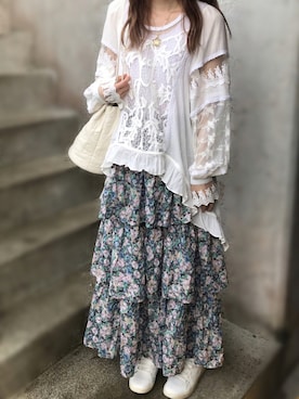「LA BELLE ETUDE（ラベルエチュード）のアイテム（シャツ/ブラウス）」を使った、na nさん（レディース・165cm）の秋コーディネート