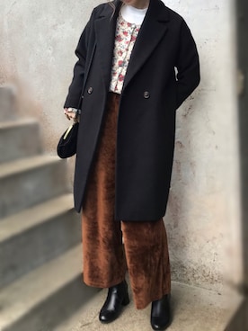 「花柄」｜「アイテム（チェスターコート）」を使った、na nさん（レディース・165cm）の冬コーディネート