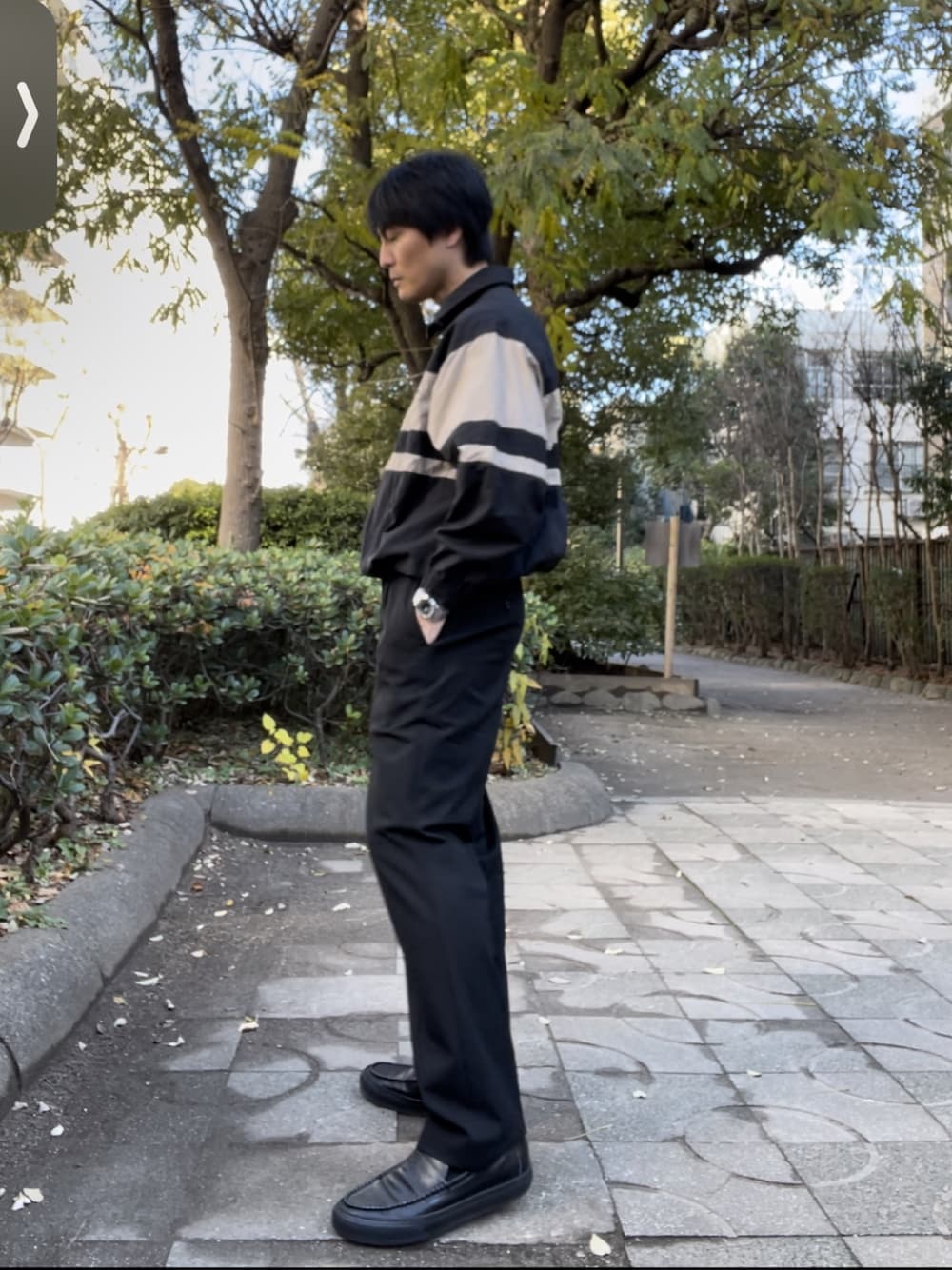 「新星WEARISTAにエントリー、バレンシアガ、BALENCIAGA、ユニクロ、UNIQLO、ワイドパンツ、バーウィック、Berwick1707、大人カジュアル、メンズファッション、お洒落さんとつながりたい、大人コーデ、ロレックス、ROLEX、相互フォロー」｜「UNIQLOのアイテム（スラックス、ブラック系）」を使った、YOSHIMAさん（メンズ・169cm）の冬コーディネートの1枚目の写真