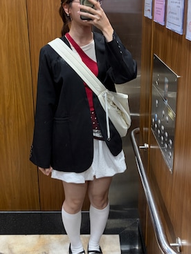 「UNIQLO（ユニクロ）のアイテム（スカート、ホワイト系）」を使った、Speakkkさん（レディース・160cm）の秋コーディネート