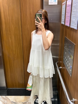 「GU（ジーユー）のアイテム（ワンピース、ホワイト系）」を使った、Speakkkさん（レディース・160cm）の秋コーディネート