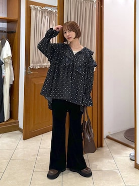 「アイテム（キーホルダー）」を使った、omakiiさん（レディース・160cm）の秋コーディネート