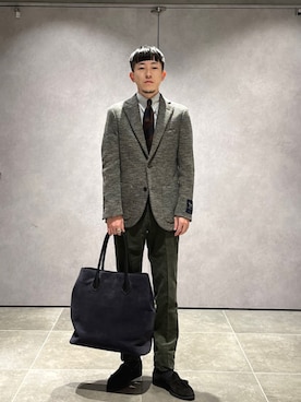 「SHIPS（シップス）のアイテム（トートバッグ）」を使った、柴田さん（メンズ・170cm）の秋コーディネート