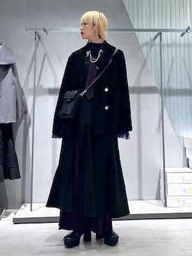 「アイテム（ネクタイ）」を使った、Moneさん（レディース・162cm）の秋コーディネート