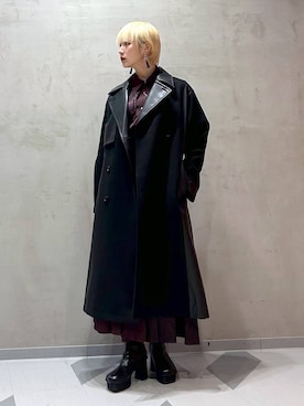 「アイテム（ステンカラーコート）」を使った、Moneさん（レディース・162cm）の秋コーディネート