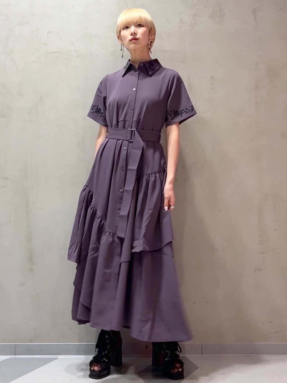 アシメフリルシシュウワンピース(HARE)を使った人気ファッション
