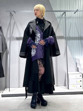 「アイテム（ステンカラーコート）」を使った、Moneさん（レディース・162cm・20代）の秋コーディネート